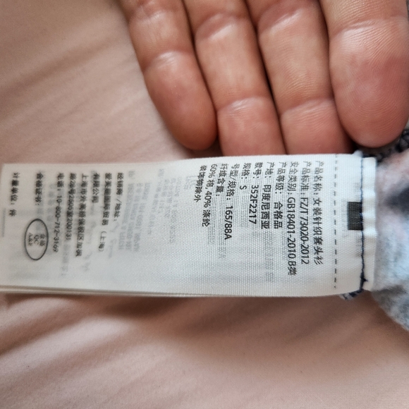 HOLLISTER S crop shirt - Picture 6 of 6